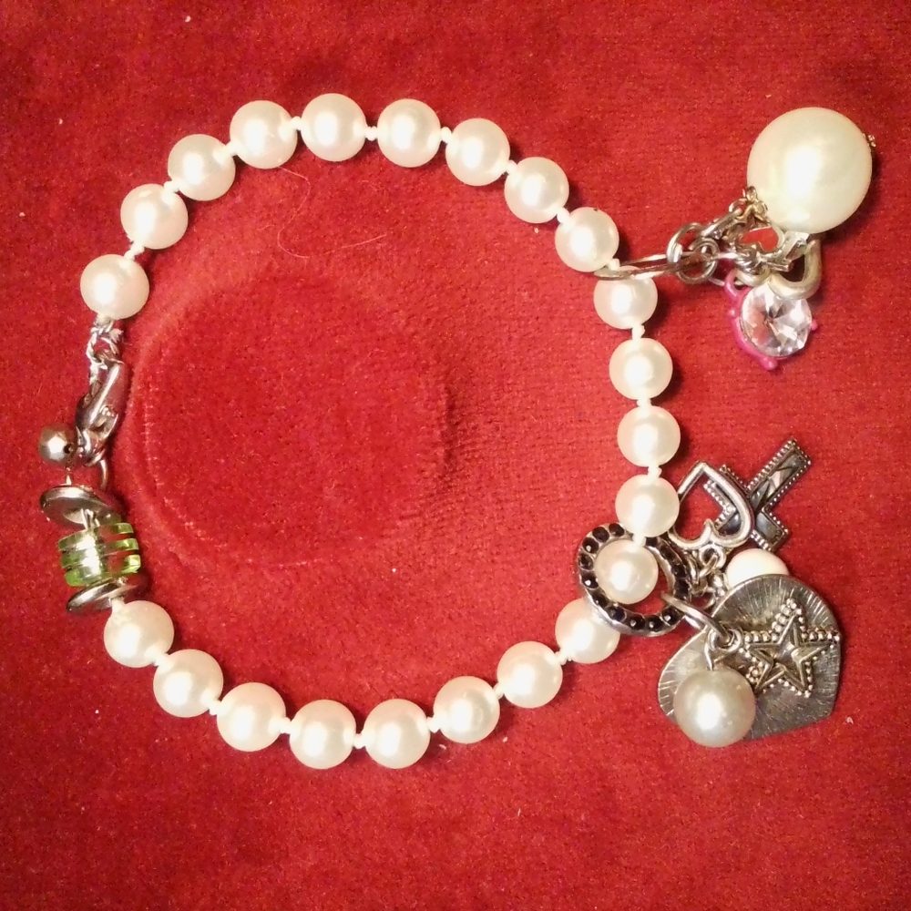 Vintage Hand Tied Pearl Bracelet with Removable Charms, Large 9" Strand